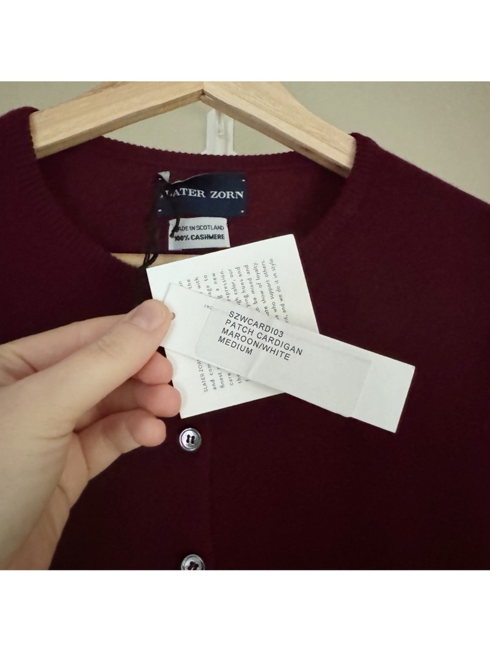 🍷 NWT SLATER ZORN Maroon Cream Patch 100% Cashmere Cardigan Scotland Size M - Picture 6 of 10